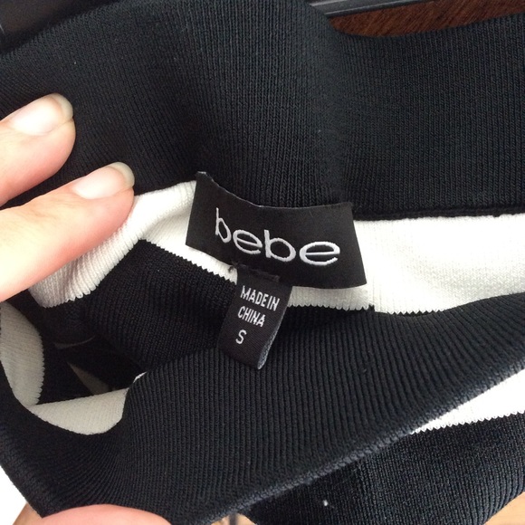 Bebe skirt size small - Picture 3 of 3